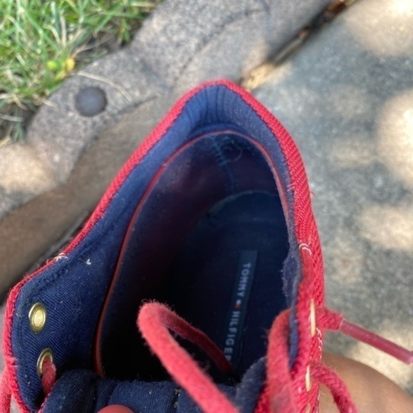 Tommy Hilfiger Red Cute Short Wellies - Picture 7 of 14